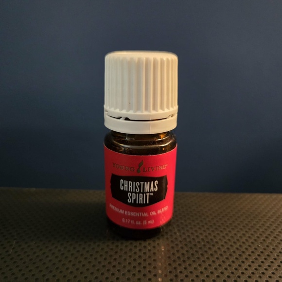 Young Living Christmas Spirit UNOPENED NWT essential oil - Picture 8 of 8